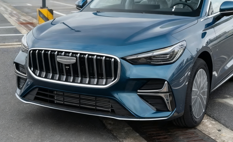 В Китае предпродажа нового Geely Emgrand с двигателем 1.5T, мощностью 178 л.с., начнется 5 ноября.