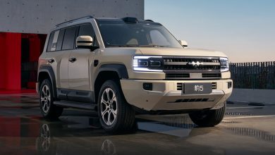 В Китае запущена полноприводная версия BYD Fang Cheng Bao Bao 5 с увеличенным запасом хода по цене от 37 800 долларов США. В Китае запущена полноприводная версия BYD Fang Cheng Bao Bao 5 с увеличенным запасом хода по цене от 37 800 долларов США.