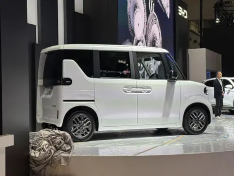 В Китае дебютирует первый кей-кар BYD «Racco» с запасом хода сто восемьдесят километров.