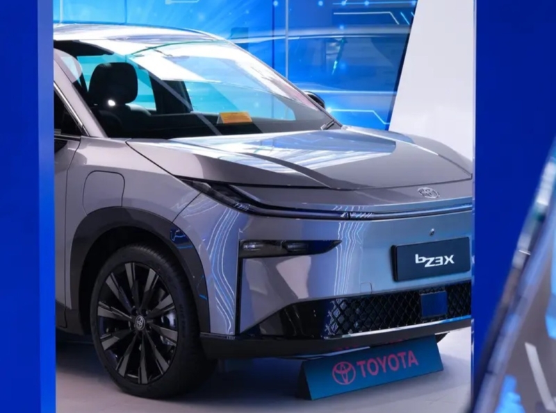Новый электрокроссовер Toyota bZ3X стартовал в Гонконге по цене ,500, став самой доступной моделью марки.