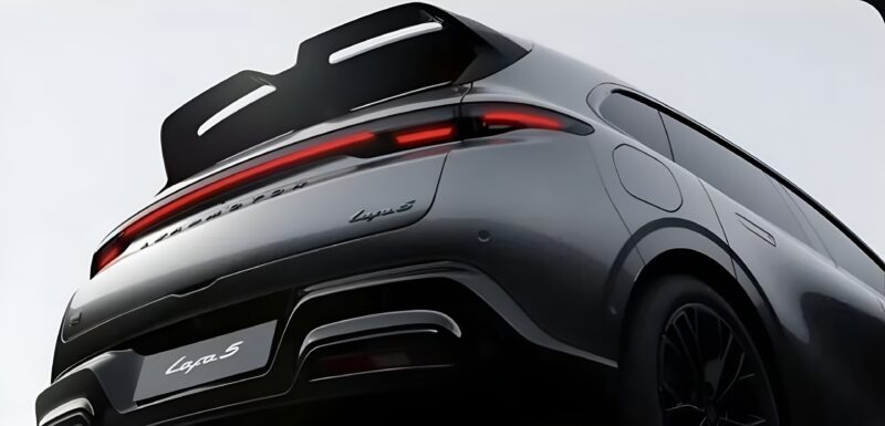 В Китае представлен Leapmotor B05 Ultra — первый электрический хетчбэк компании, запуск которого запланирован на 2026 год.
