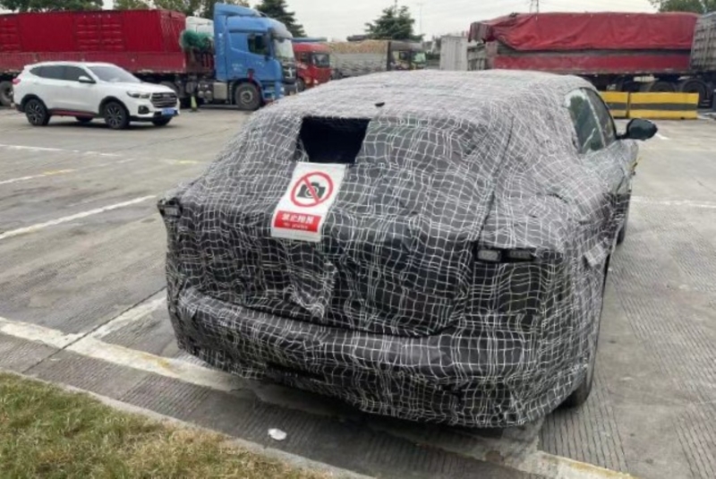 В Китае замечен прототип Avatr 12 wagon, бросающий вызов Zeekr 007 GT.