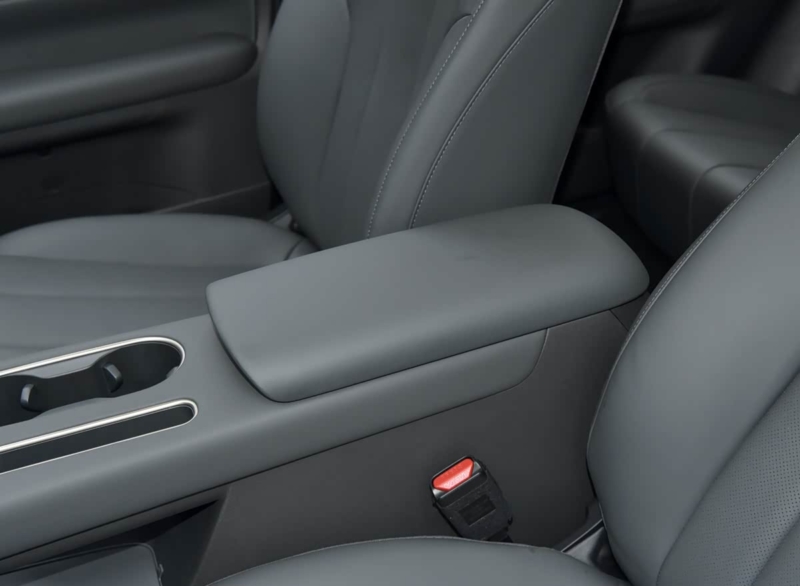 В Китае предпродажи электромобиля Ora 5 EV с чипом MediaTek и запасом хода 580 км стартуют 12 ноября.