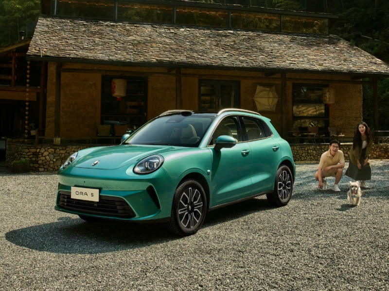 В Китае предпродажи электромобиля Ora 5 EV с чипом MediaTek и запасом хода 580 км стартуют 12 ноября.