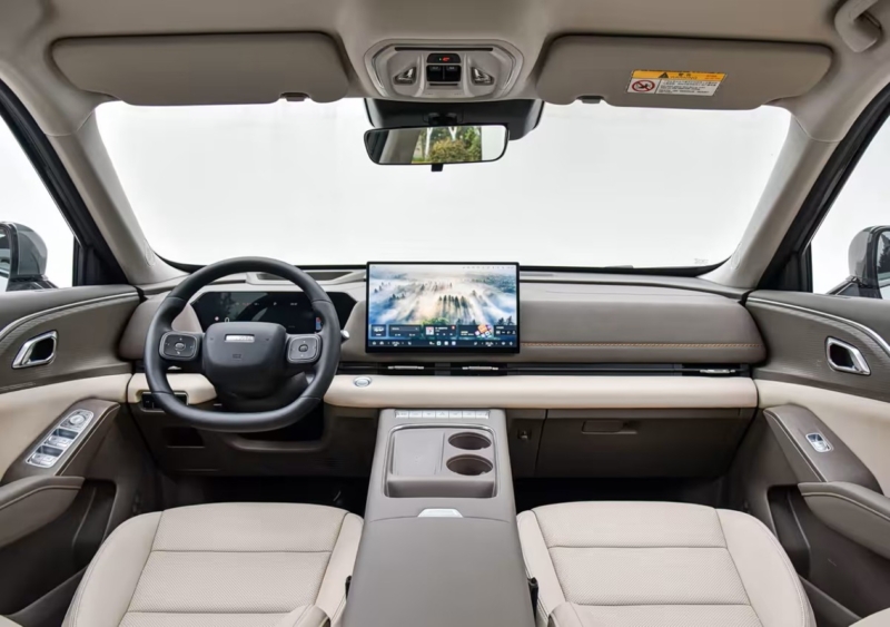 В Китае выходит среднеразмерный внедорожник Haval H6L от GWM с двигателями 1.5T и 2.0T 18 ноября.