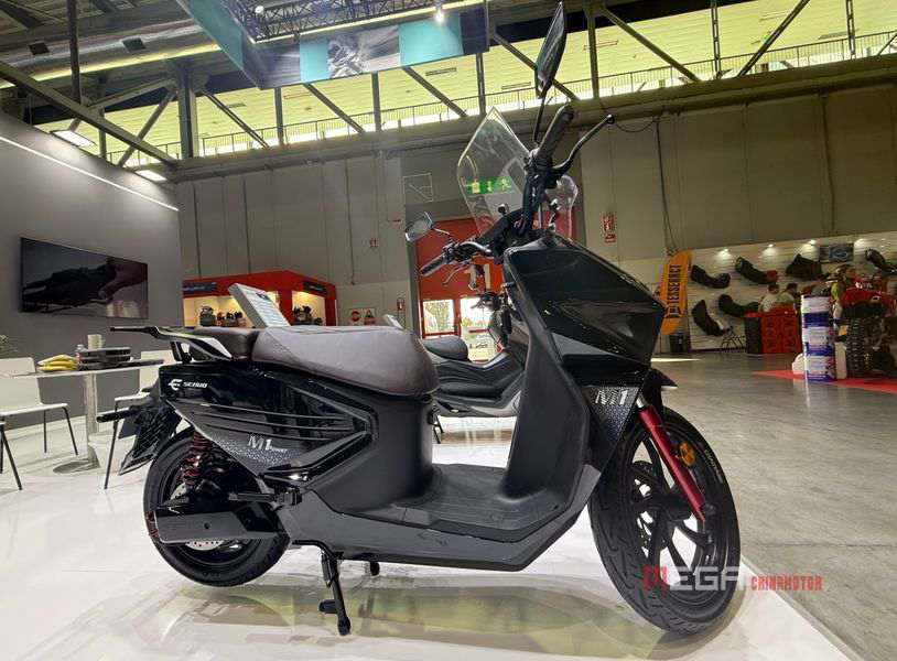 Chinese Electric Scooters、Off-roads and Kick-scooters Shine at EICMA 2025: Innovation Driving the Future of Mobility Chinese Electric Two wheeler Brands Shine at EICMA 2025 China Electric Motorcycle news MEGA CHINAMOTOR SENUO 06