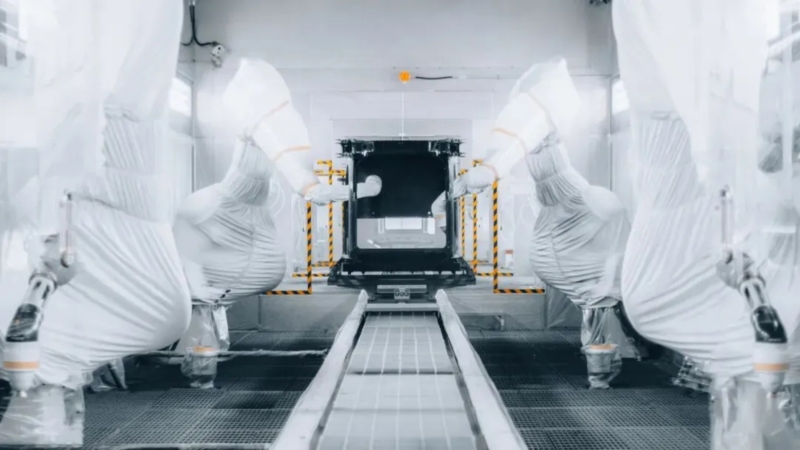 В Китае стартовал выпуск первой в мире серийной модульной летающей машины Xpeng