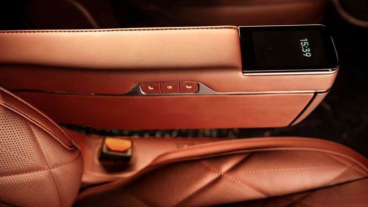 Интерьер Voyah Taishan Интерьер Voyah Taishan