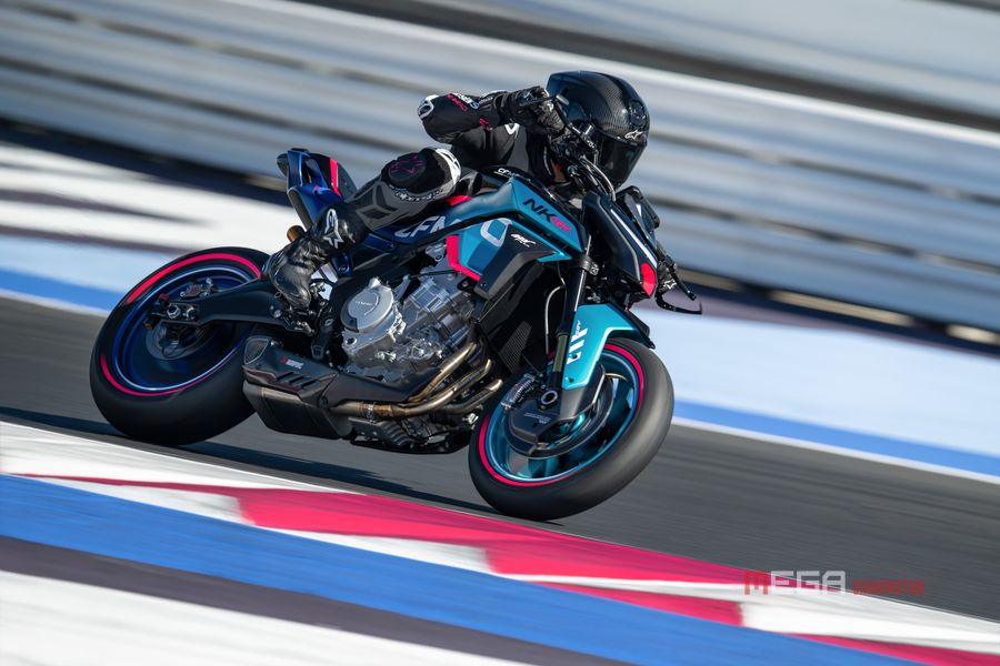 FASTER TO THE FUTURE: CFMOTO Unveils Next Generation Products and Innovations to A Packed 2025 EICMA Audience FASTER TO THE FUTURE: CFMOTO Unveils Next Generation Products and Innovations to A Packed 2025 EICMA Audience CFMOTO EICAM 2025 Newsletter Photo China Motorcycle news MEGA CHINAMOTOR 02