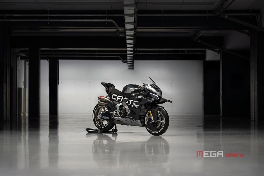 FASTER TO THE FUTURE: CFMOTO Unveils Next Generation Products and Innovations to A Packed 2025 EICMA Audience FASTER TO THE FUTURE: CFMOTO Unveils Next Generation Products and Innovations to A Packed 2025 EICMA Audience CFMOTO EICAM 2025 Newsletter Photo China Motorcycle news MEGA CHINAMOTOR 03