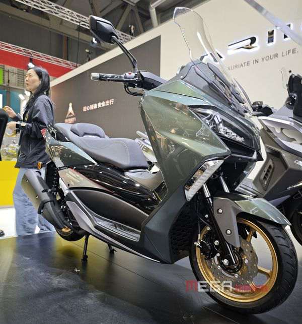 From China to the World —— Chinese Scooter Brands Shine at EICMA 2025 From China to the World —— Chinese Scooter Brands Shine at EICMA 2025 Chinese Scooter Brands Shine at EICMA 2025 China Motorcycle news MEGA CHINAMOTOR ARIIC 05