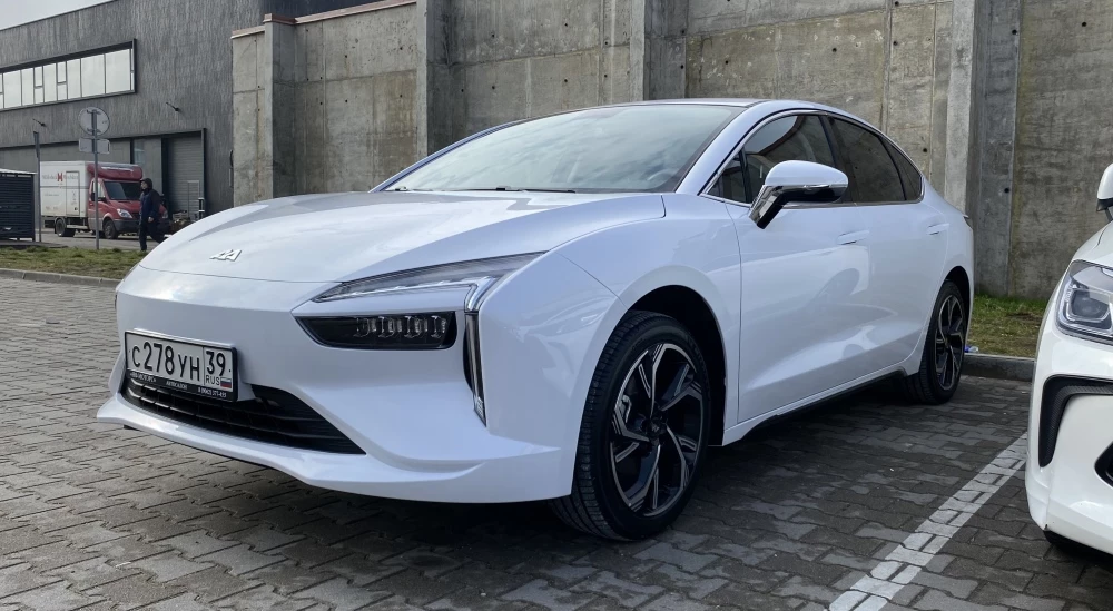 Амберавто А5 спереди сбоку