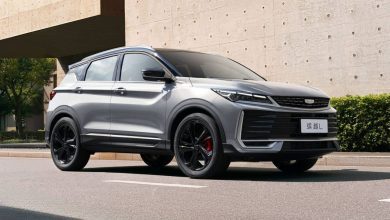 В России обновился самый дешевый популярный кроссовер Geely, получив новые черты