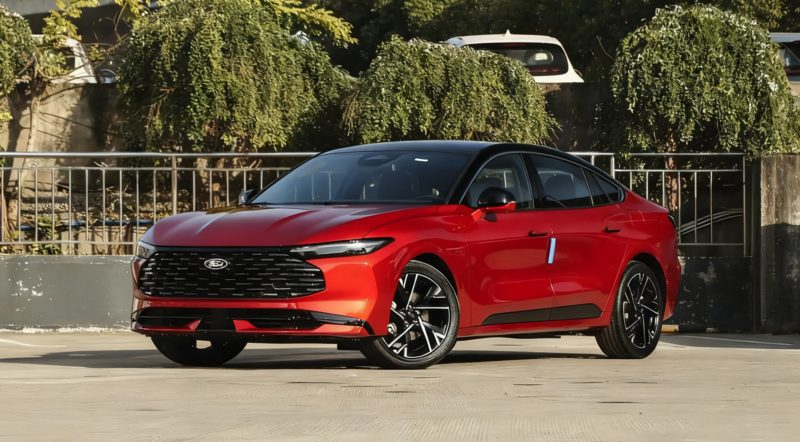 В Китае новый Ford Mondeo, произведенный в Китае, выходит 4 декабря с 27-дюймовым 4K-экраном.