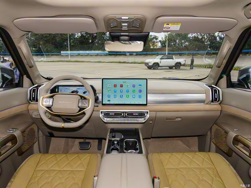 В Китае Nissan выпустил первый глобальный пикап Frontier Pro, произведенный в КНР, с ценой от 23 800 долларов США.