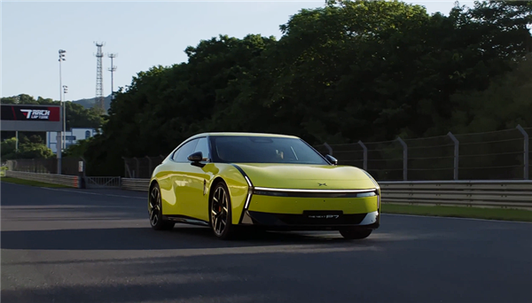 В Китае Xpeng достиг цели продаж 2025 года на два месяца раньше, лишь три бренда NEV на верном пути.