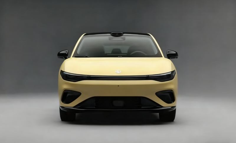 В Китае начались предпродажи хэтчбека Leapmotor B05 с запасом хода 605 км и LiDAR по цене от 14 850 USD.