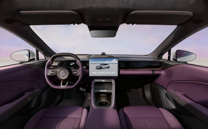 В Китае предлагают бесплатно розовый цвет кузова Zeekr 007 GT, на фоне замедления продаж.