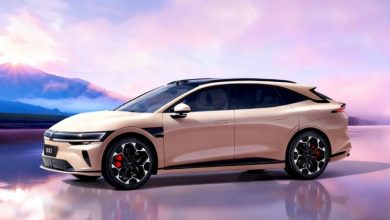 В Китае предлагают бесплатно розовый цвет кузова Zeekr 007 GT, на фоне замедления продаж.