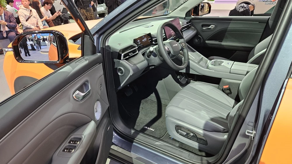Aion i60 гуанчжоу 2025 автосалон салон интерьер
