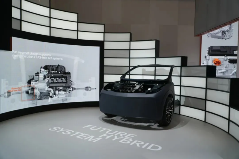 В Китае новый гибридный комплекс 2027 года от совместного предприятия Geely-Renault Horse Powertrain будет интегрирован в существующие электромобили.