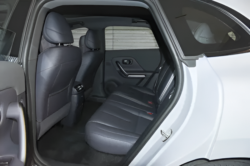 В Китае стартовали продажи электрохэтчбека Leapmotor B05 по цене от 13 100 долларов, намекая на будущий экспорт GLOBAL.