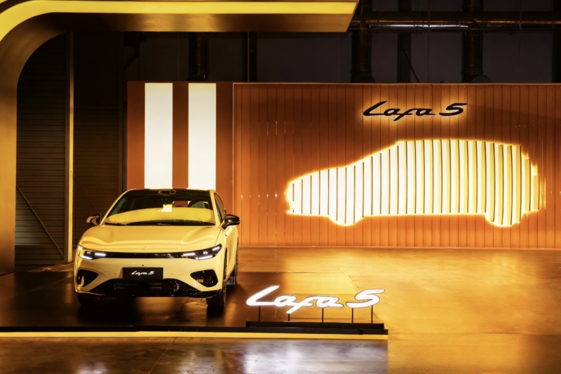 В Китае начались предпродажи хэтчбека Leapmotor B05 с запасом хода 605 км и LiDAR по цене от 14 850 USD.