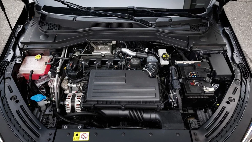 Москвич 6 салон интерьер двигатель мотор капот