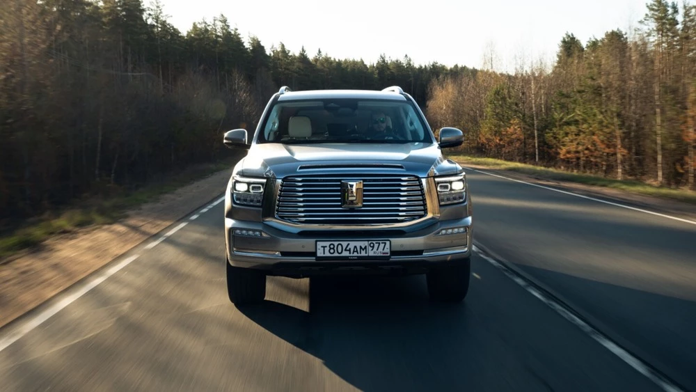 Внедорожник Tank 500 спереди