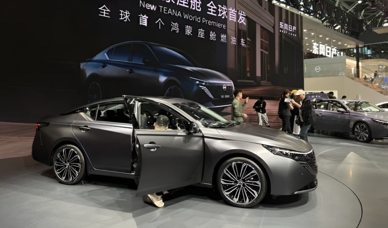 В Китае автошоу обнажает кризис СП из-за доминирования местных технологий.