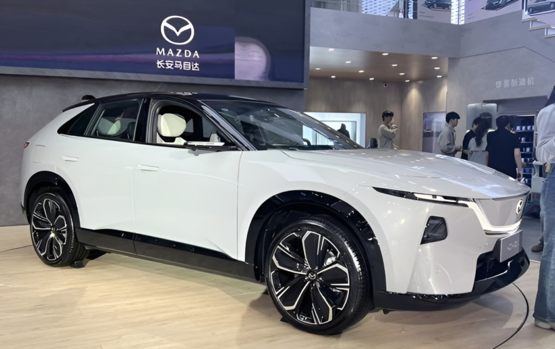 В Китае автошоу обнажает кризис СП из-за доминирования местных технологий.