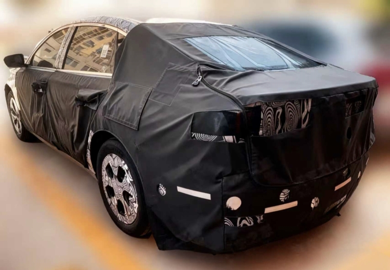 В Китае замечен Galaxy A7 BEV: Geely полностью переходит на электротягу в среднеразмерном седане.