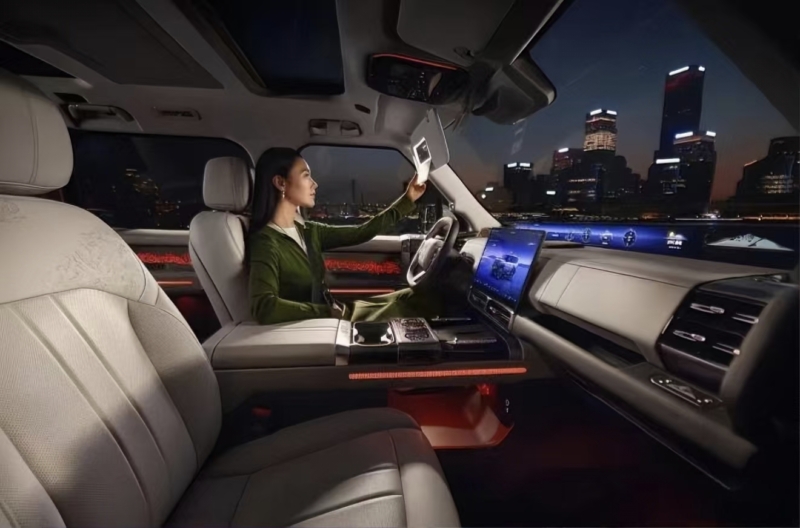 В Китае внедорожник Jetour Zongheng G700 Rally Edition с гоночным шасси и прочной защитой запущен в продажу.