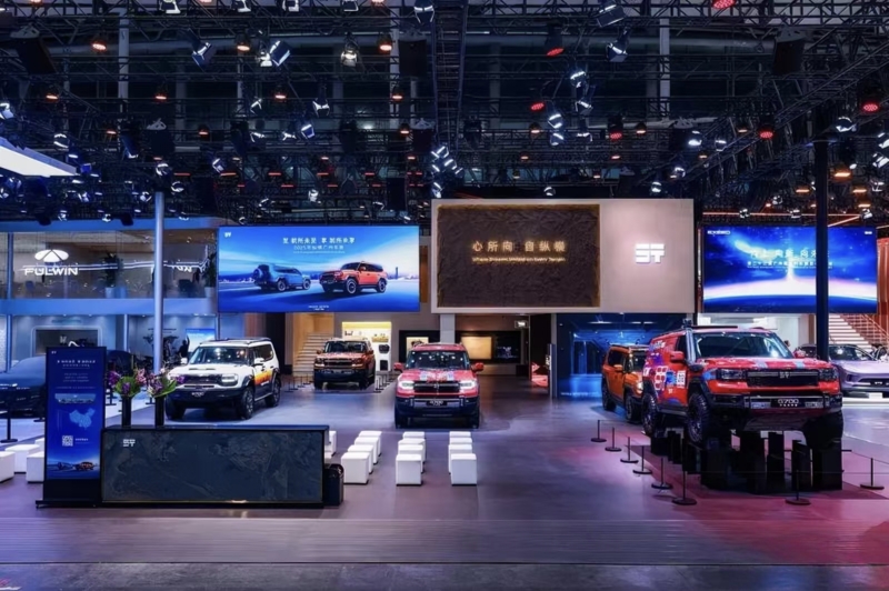 В Китае внедорожник Jetour Zongheng G700 Rally Edition с гоночным шасси и прочной защитой запущен в продажу.