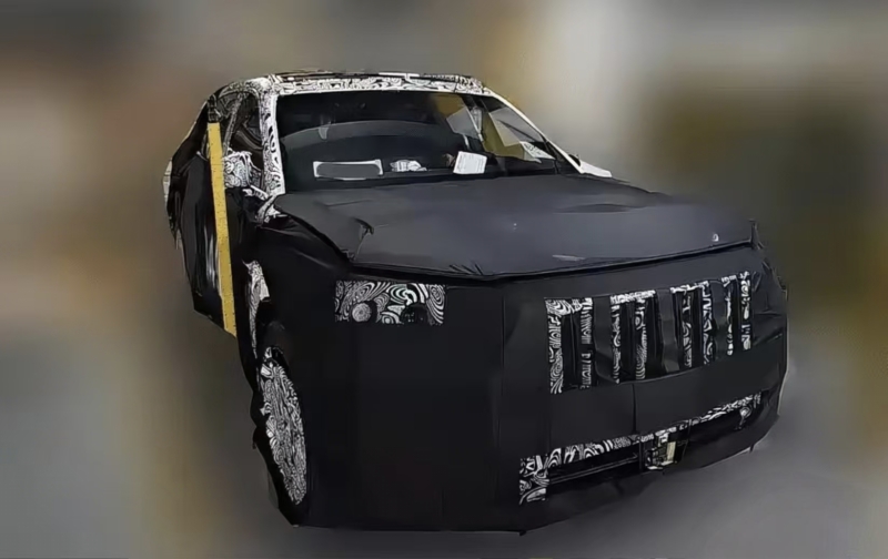 В Китае Zeekr 8x замечен: намеки на гибридную мощность 400 кВт и запас хода 400 км на электротяге.