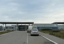 В России на заводе в Калуге показывают, как делают кроссоверы Tenet T4, T7, T8 и скоро T9.