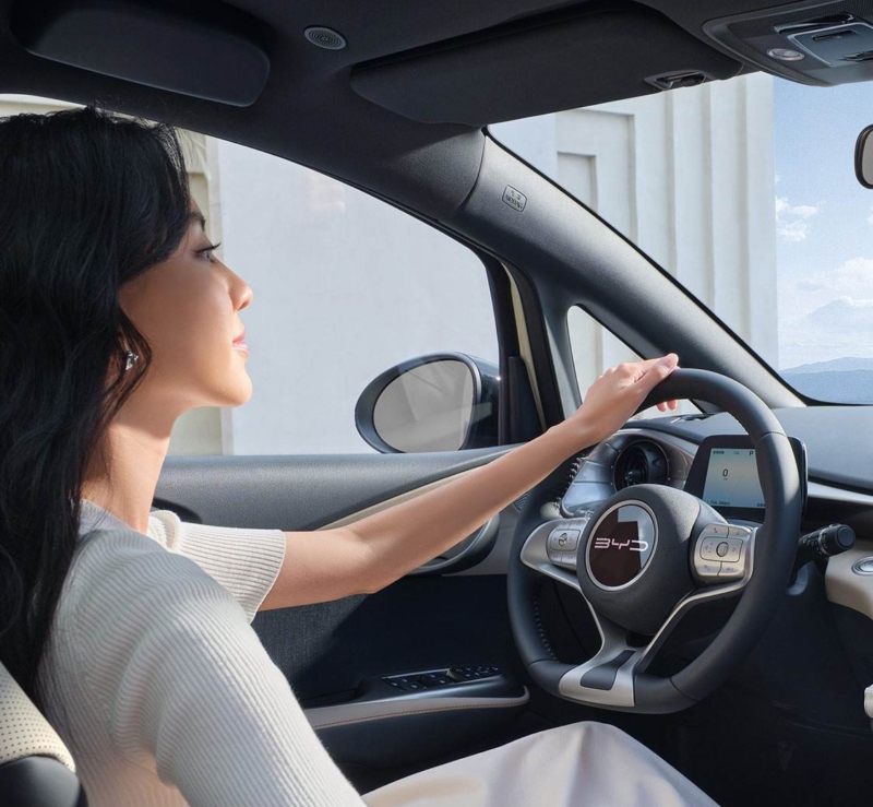 В Китае хэтчбек BYD Dolphin покорил отметку в 1 миллион проданных автомобилей