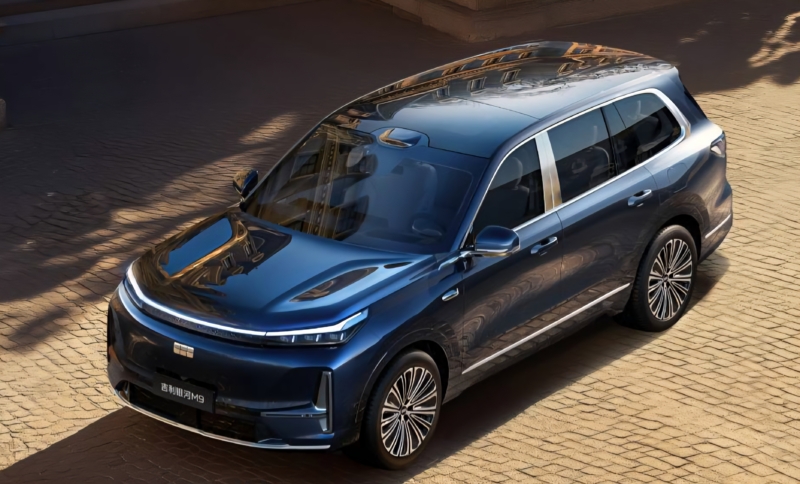 В Китае раскрыты ключевые параметры гибридного Geely Galaxy M7 PHEV длиной 4,8 метра.