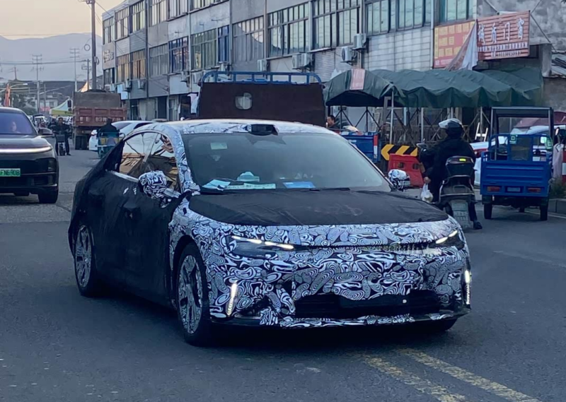 В Китае Smart #6 EHD, крупнейшая модель бренда, будет оснащаться гибридной системой NordThor 2.0 от Geely.