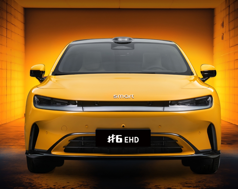 В Китае представлен Smart #6 PHEV с запасом хода 1810 км и мощностью 429 л.с.