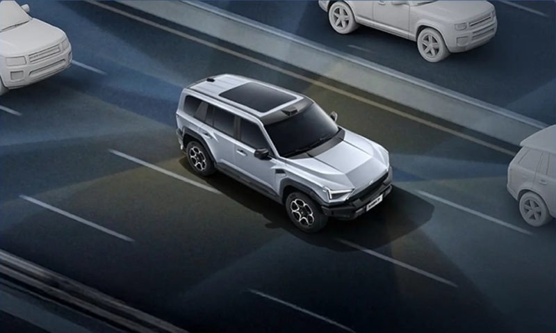 В Китае с конвейера сошел 10000-й Dongfeng M-Hero M817 PHEV, первый в мире внедорожник с Huawei ADS 4.0.