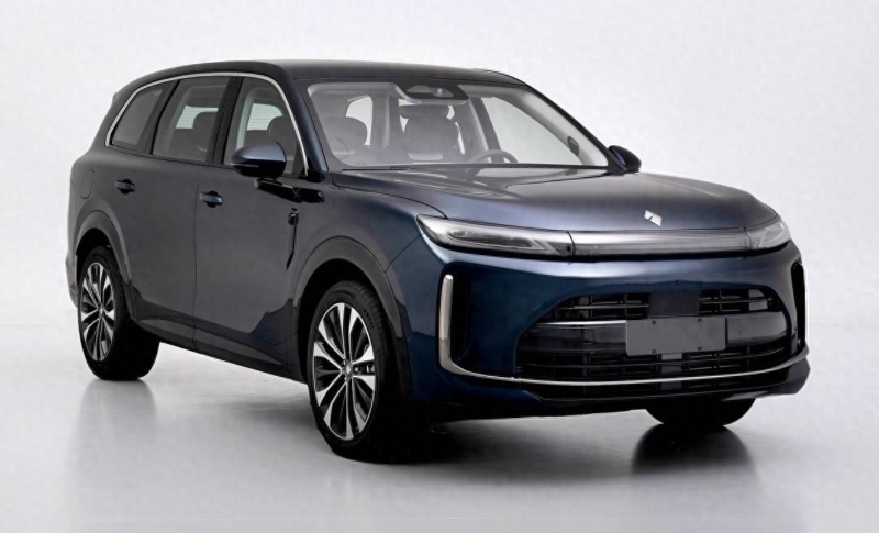 В Китае представлен новый флагманский плагин-гибридный кроссовер Baojun Huajing S от Huawei и SGMW.