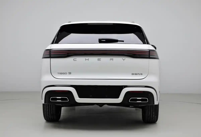 В Китае Chery Tiggo 9 подтвердил обновленный дизайн передней части с широкой интегрированной решеткой.