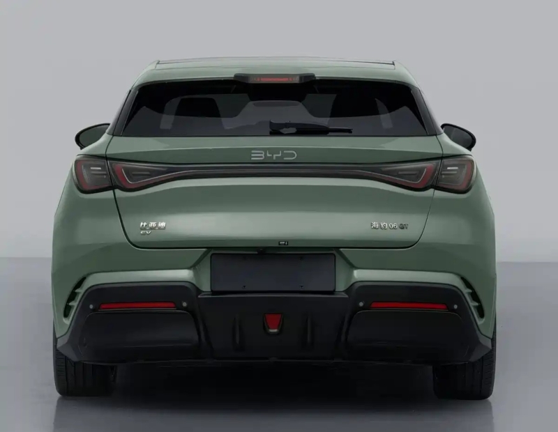 В Китае представлен BYD Seal 06 GT с мощным 240 кВт электромотором и лидаром.