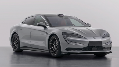 В Китае представлен новый седан Yangwang U7 EV с батареей Blade на 150,01 кВтч и запасом хода 1006 км. В Китае представлен новый седан Yangwang U7 EV с батареей Blade на 150,01 кВтч и запасом хода 1006 км.