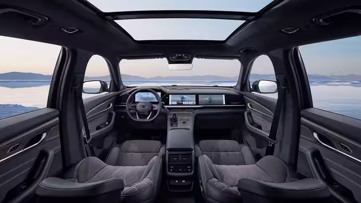 Интерьер Geely Monjaro Flagship SE Интерьер Geely Monjaro Flagship SE