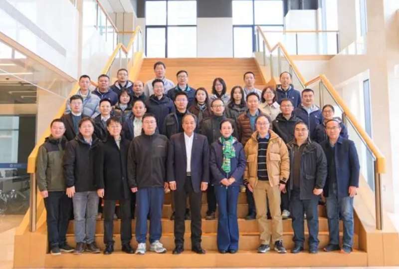 В Китае запущена инициатива по качеству интеллектуального освещения для электромобилей с участием Geely, GWM и более 30 компаний.