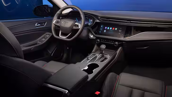 Интерьер Omoda S5