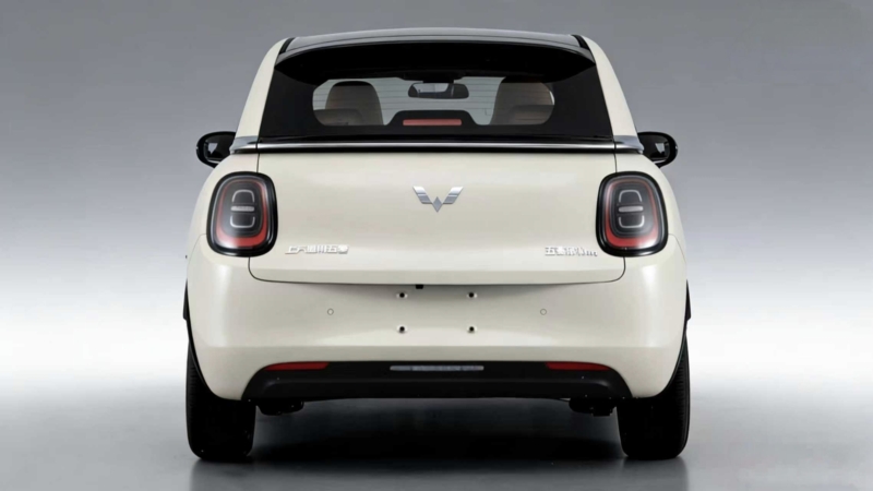 В Китае зафиксирован Wuling Binguo Pro, который меньше Binguo S и оснащен мотором на 65 кВт.