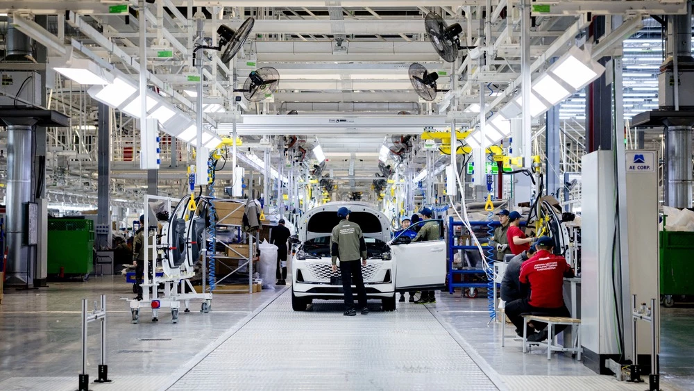 завод Astana Motors Manufacturing Kazakhstan AMMKZ сборочный цех готовый автомобиль